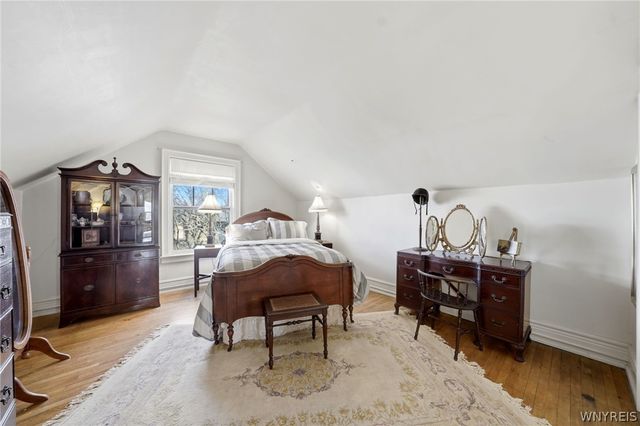 82 Bidwell Parkway, Buffalo, NY 14222