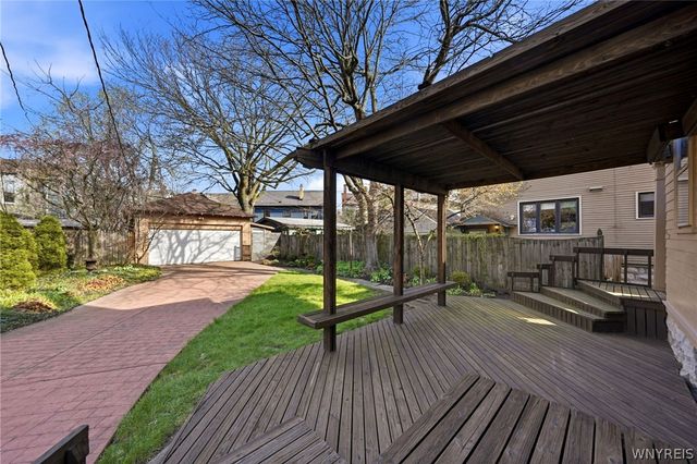 82 Bidwell Parkway, Buffalo, NY 14222