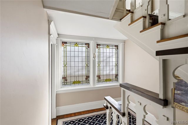 82 Bidwell Parkway, Buffalo, NY 14222