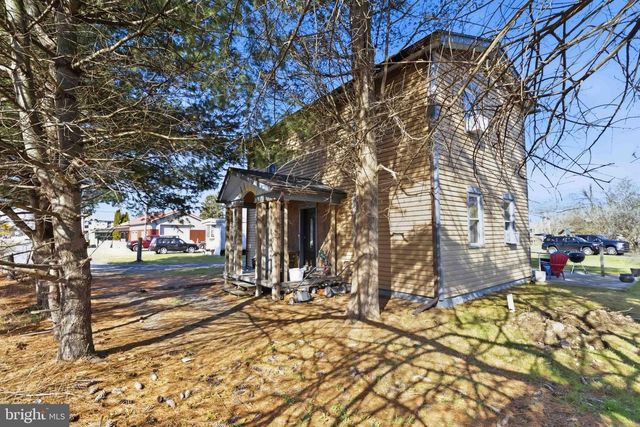 3220 SUSQUEHANNA TRL, Duncannon, PA 17020