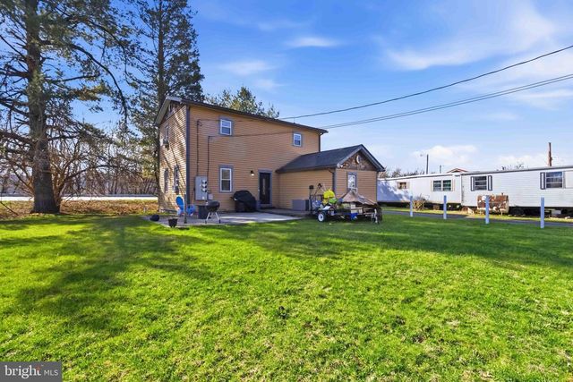 3220 SUSQUEHANNA TRL, Duncannon, PA 17020