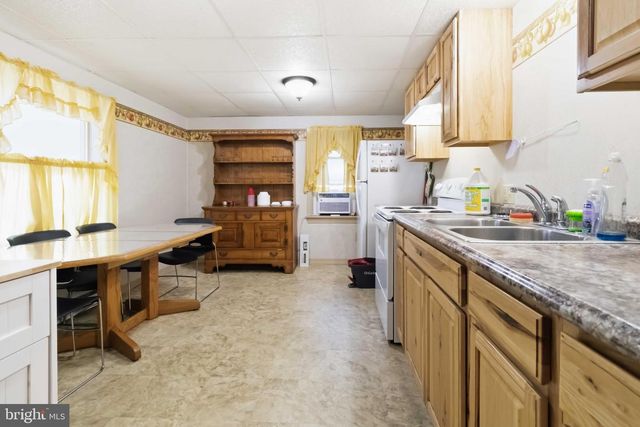 3220 SUSQUEHANNA TRL, Duncannon, PA 17020