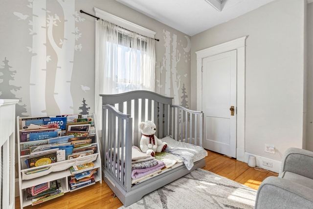 173 Greenmont Ave, Dracut, MA 01826