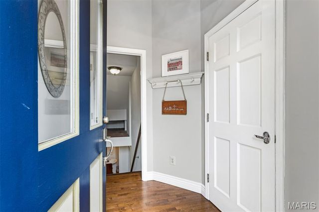 2011 Victor Street, St Louis, MO 63104