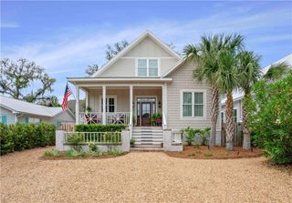309 Peachtree Street, St. Simons Island, GA 31522