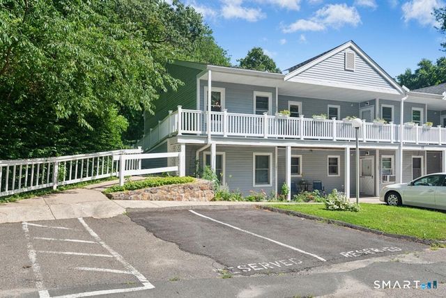 103 Hidden Knolls Circle 103, Monroe, CT 06468