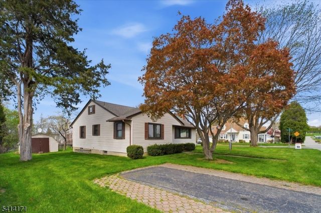 96 Wiltop Rd, Netcong Boro, NJ 07857