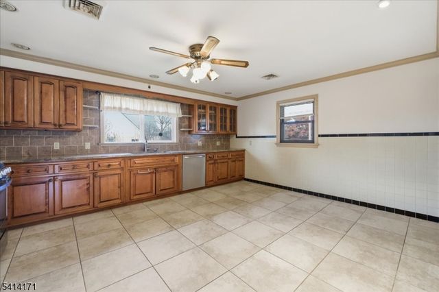 96 Wiltop Rd, Netcong Boro, NJ 07857