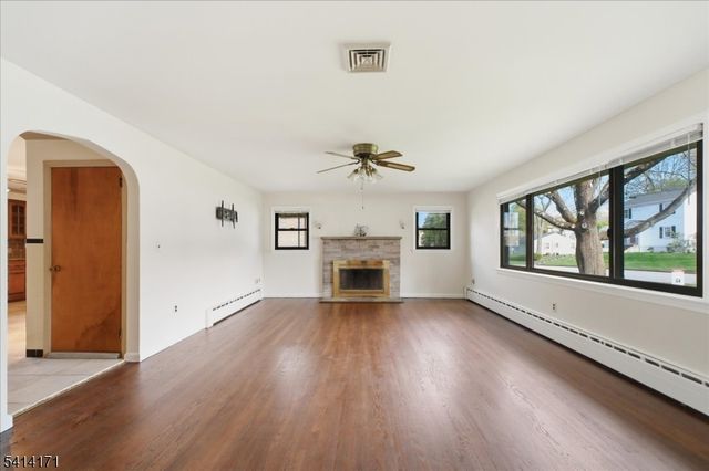 96 Wiltop Rd, Netcong Boro, NJ 07857