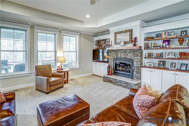 1706 Bridgewater Ct, Goochland, VA 23102