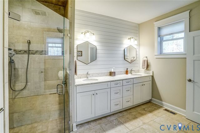 1706 Bridgewater Ct, Goochland, VA 23102