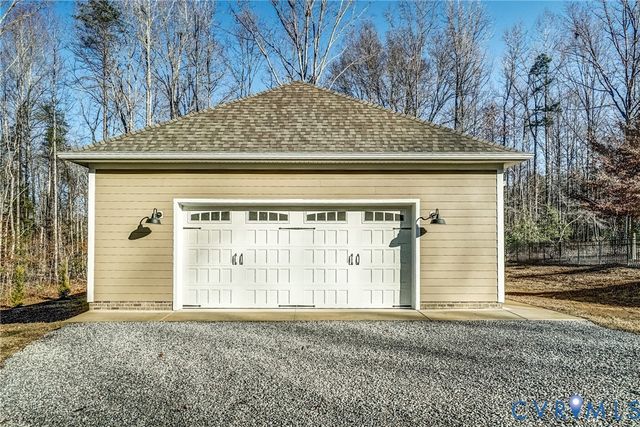 1706 Bridgewater Ct, Goochland, VA 23102