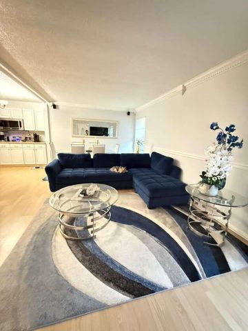 7024 NW 63rd Street, Tamarac, FL 33321