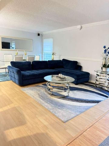 7024 NW 63rd Street, Tamarac, FL 33321