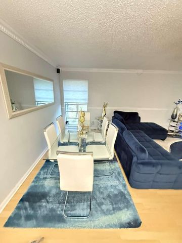 7024 NW 63rd Street, Tamarac, FL 33321