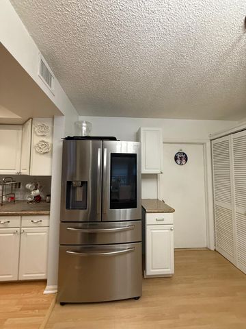 7024 NW 63rd Street, Tamarac, FL 33321