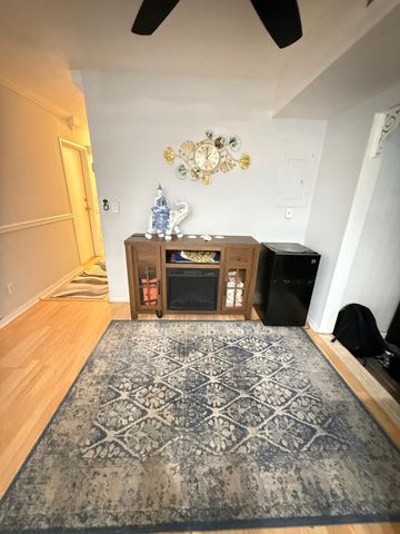 7024 NW 63rd Street, Tamarac, FL 33321