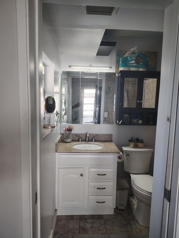 7024 NW 63rd Street, Tamarac, FL 33321