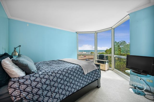 195 N Harbor Drive 203, Chicago, IL 60601