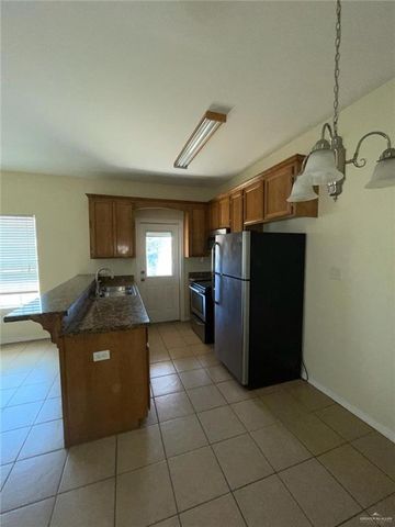 2702 Phoenix Street, Edinburg, TX 78541