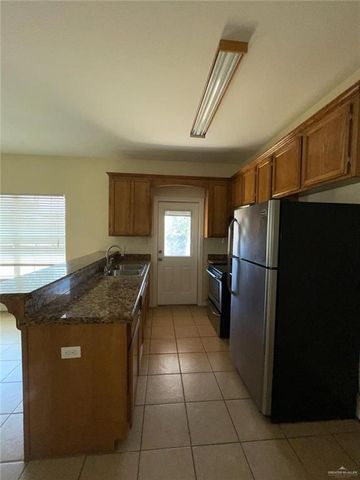 2702 Phoenix Street, Edinburg, TX 78541