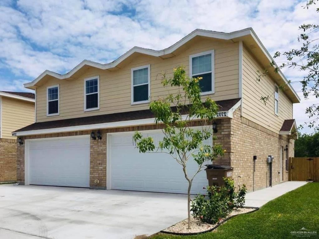 2702 Phoenix Street, Edinburg, TX 78541
