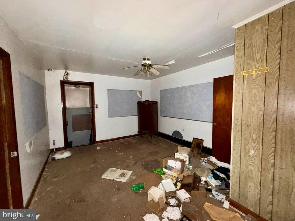 Image 11 of property listing at 2512 DULANY ST, Baltimore, MD 21223