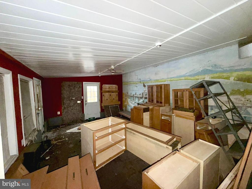 Image 15 of property listing at 2512 DULANY ST, Baltimore, MD 21223