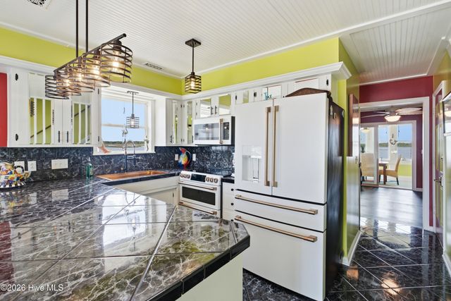 35 Bermuda Landing Place, Sneads Ferry, NC 28460