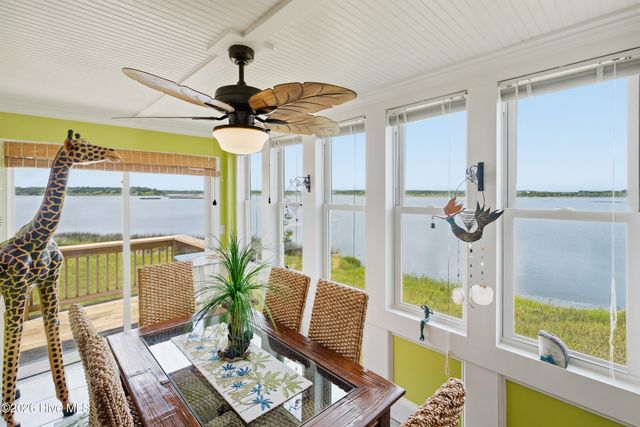 35 Bermuda Landing Place, Sneads Ferry, NC 28460