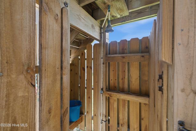 35 Bermuda Landing Place, Sneads Ferry, NC 28460