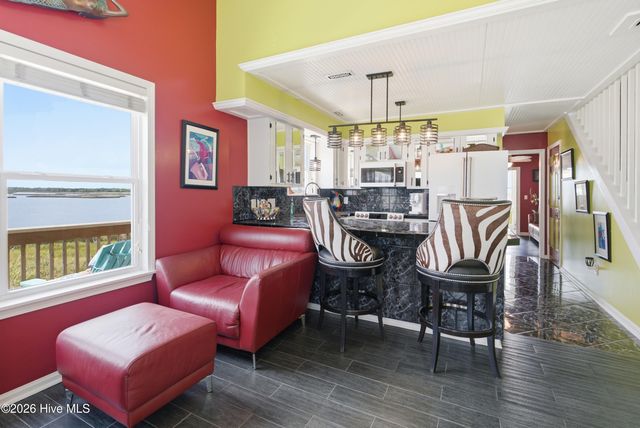 35 Bermuda Landing Place, Sneads Ferry, NC 28460