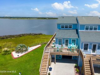 35 Bermuda Landing Place, Sneads Ferry, NC 28460