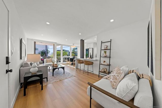 3920 Riviera Dr A, San Diego, CA 92109