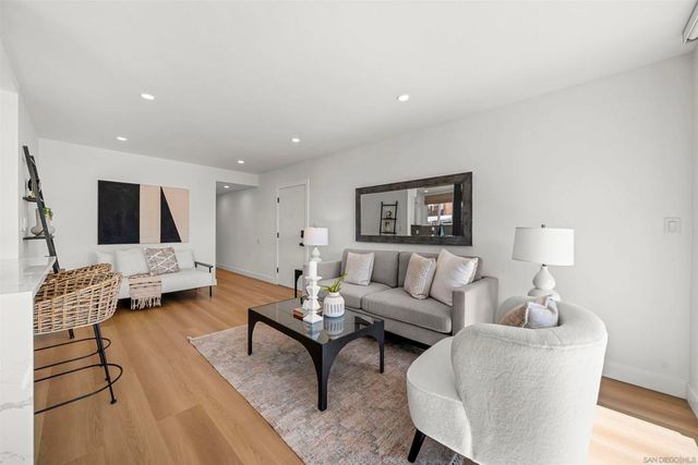 3920 Riviera Dr A, San Diego, CA 92109