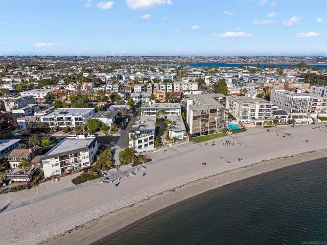 3920 Riviera Dr A, San Diego, CA 92109