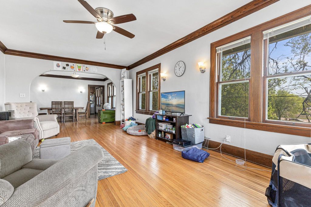 422 Pierce Street N, Saint Paul, MN 55104 — photo 3