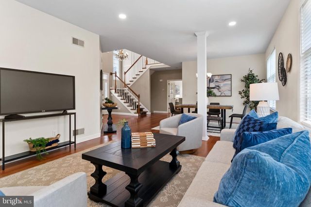 4005 PAMAY DR, Mechanicsburg, PA 17050