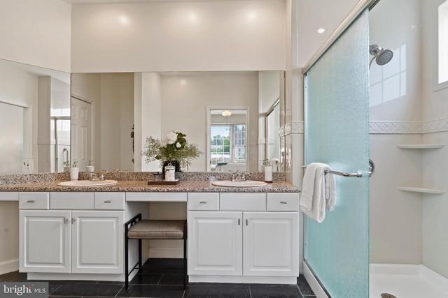 4005 PAMAY DR, Mechanicsburg, PA 17050