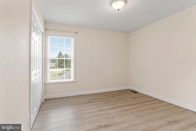 4005 PAMAY DR, Mechanicsburg, PA 17050