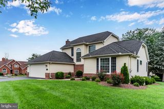 4005 PAMAY DR, Mechanicsburg, PA 17050