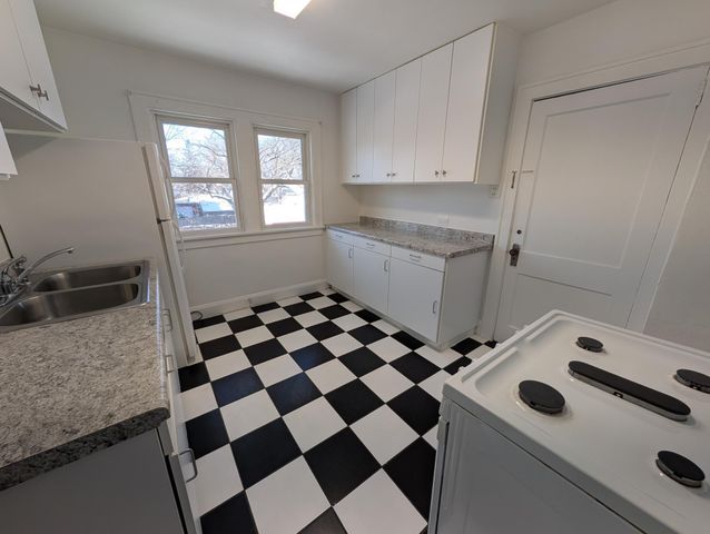 1759 Van Buren Avenue, Saint Paul, MN 55104