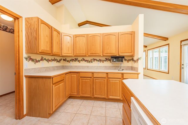 315 Dungeness Greens Way, Sequim, WA 98382