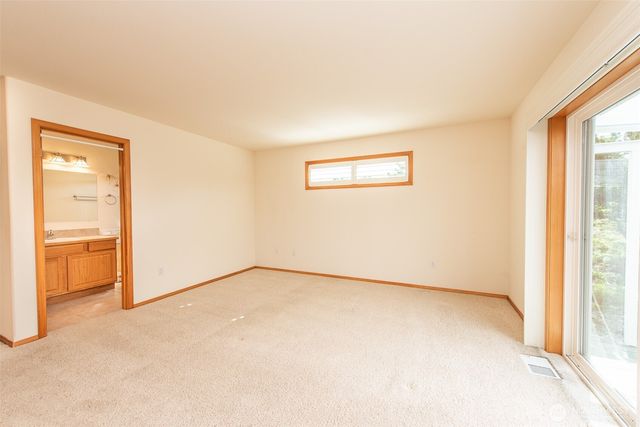 315 Dungeness Greens Way, Sequim, WA 98382