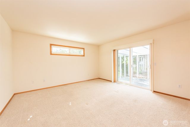 315 Dungeness Greens Way, Sequim, WA 98382