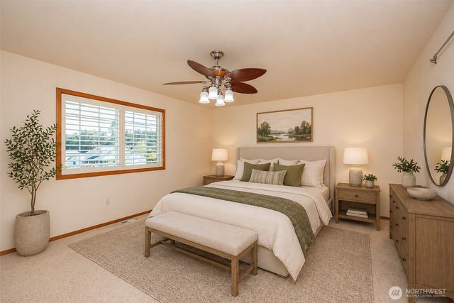 315 Dungeness Greens Way, Sequim, WA 98382