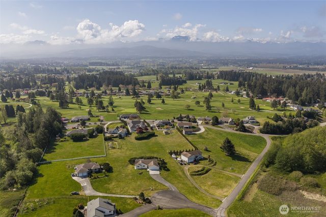 315 Dungeness Greens Way, Sequim, WA 98382