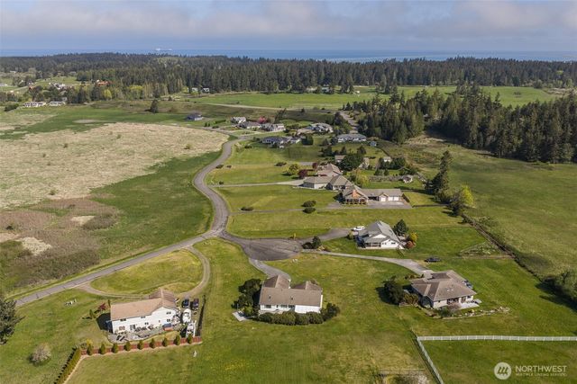 315 Dungeness Greens Way, Sequim, WA 98382