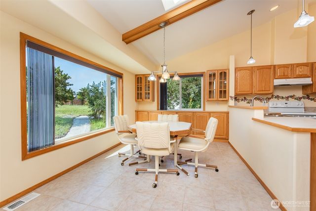 315 Dungeness Greens Way, Sequim, WA 98382