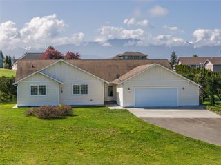 315 Dungeness Greens Way, Sequim, WA 98382